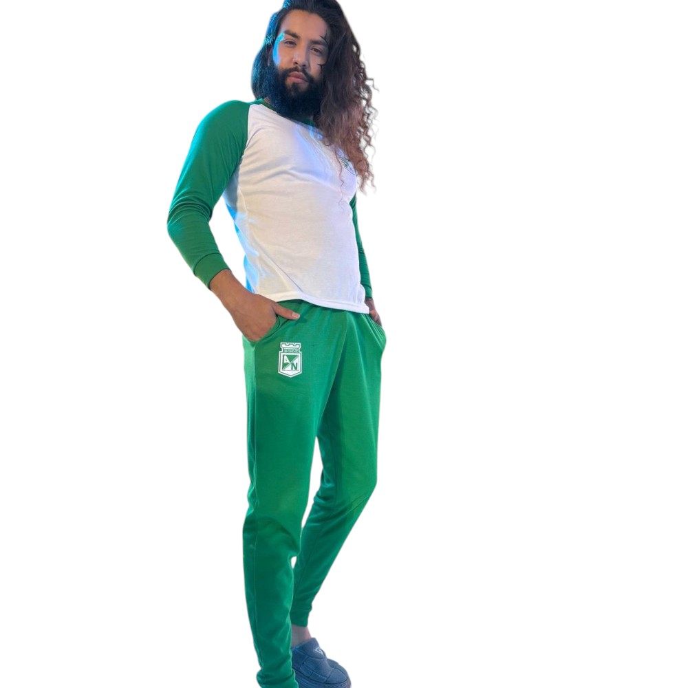 PIJAMA FUTBOLERA DE CABALLERO NACIONAL - Imagen 3