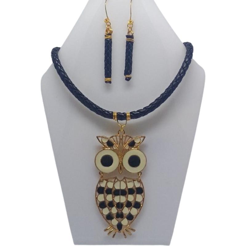 Juego de Collar y Arete Guardianes de Luz