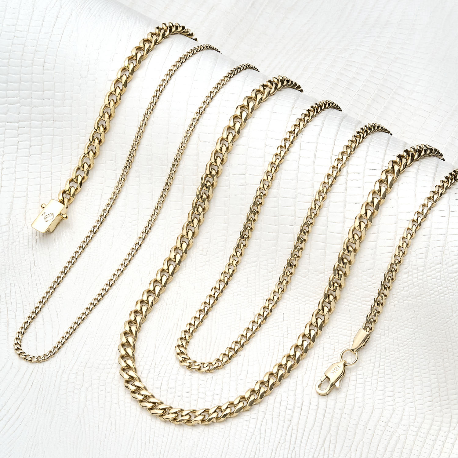 Cadena Cubana Hombre