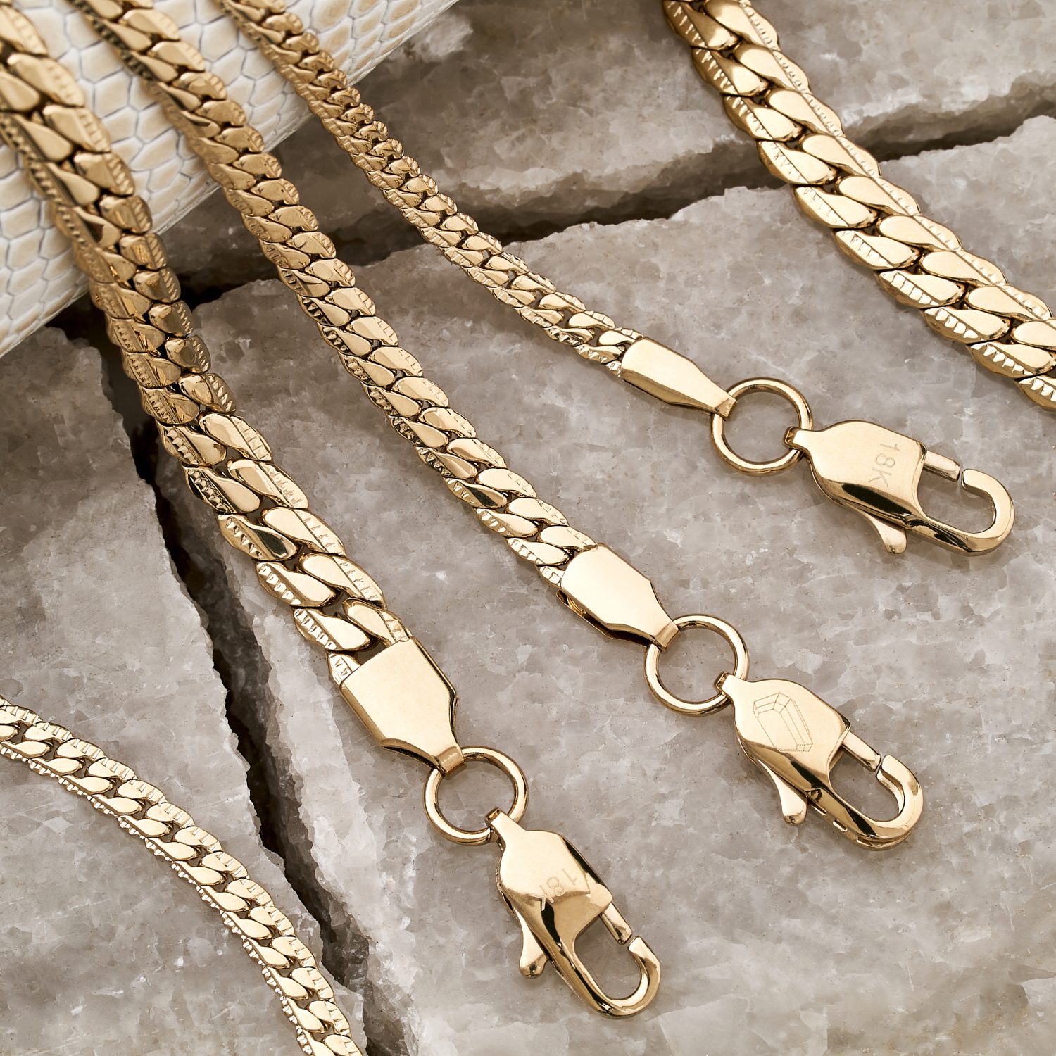 Cadena Grabada Hombre - Imagen 4