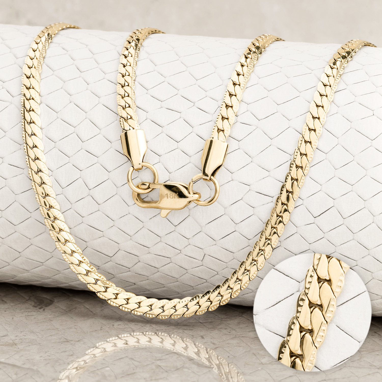 Cadena Grabada Mujer