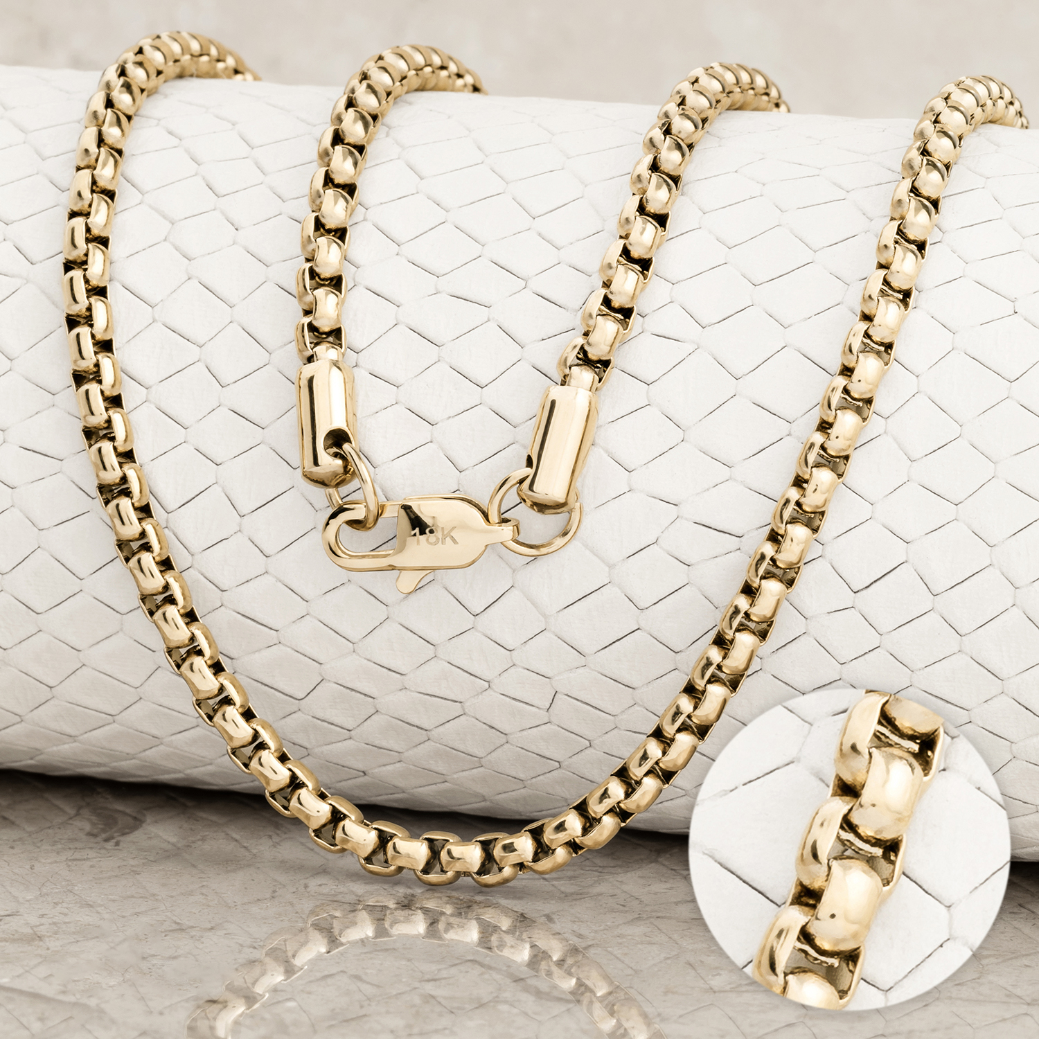 Cadena Veneciana Mujer