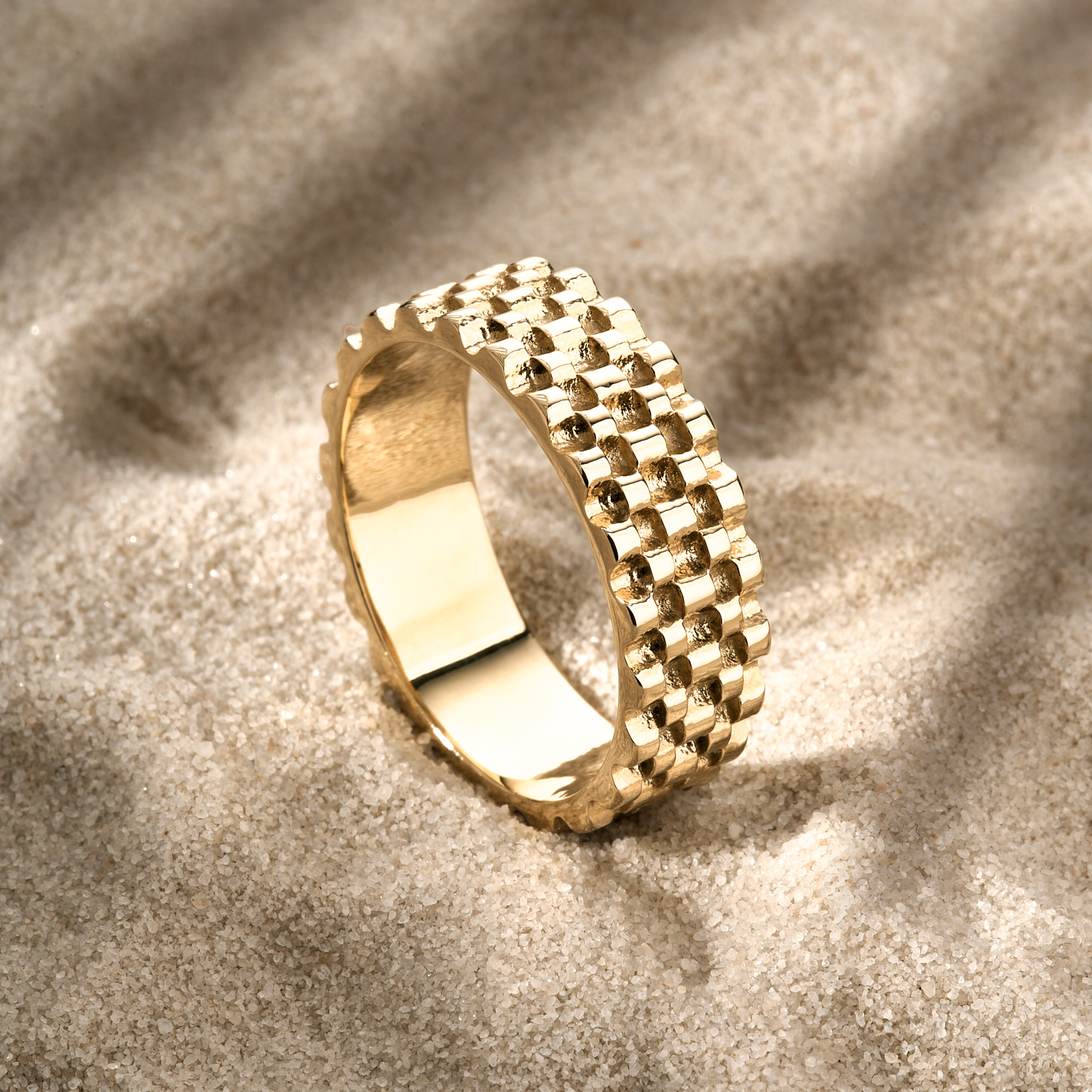 Anillo Titán para hombre en oro laminado