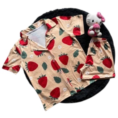PIJAMA PARA DAMA FRESAS