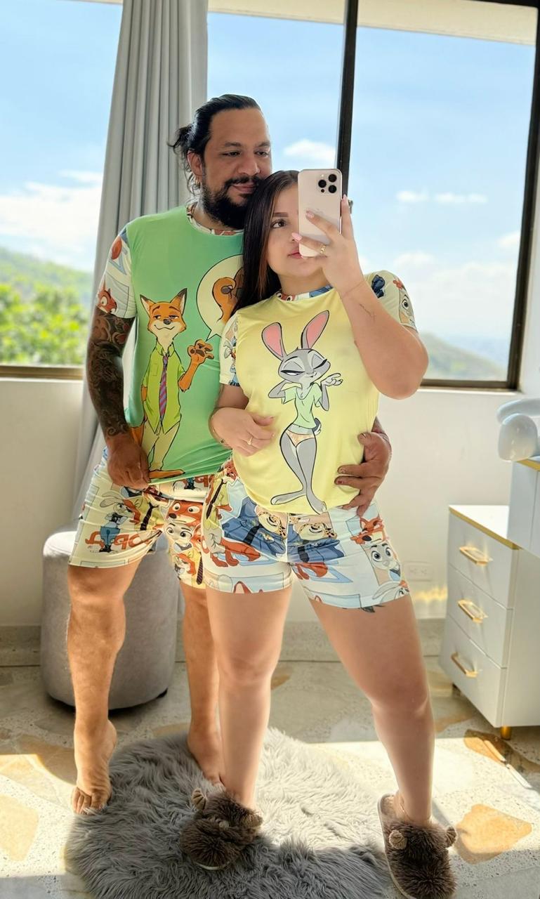 Pijamas para parejas en short estampadas - Imagen 2